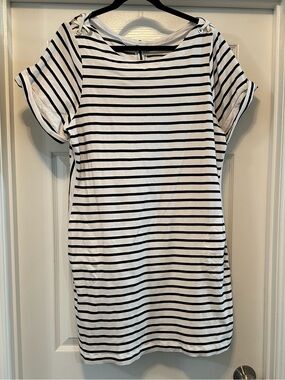 Tommy Bahama White and Black Striped Short Sleeve Tunic Dress